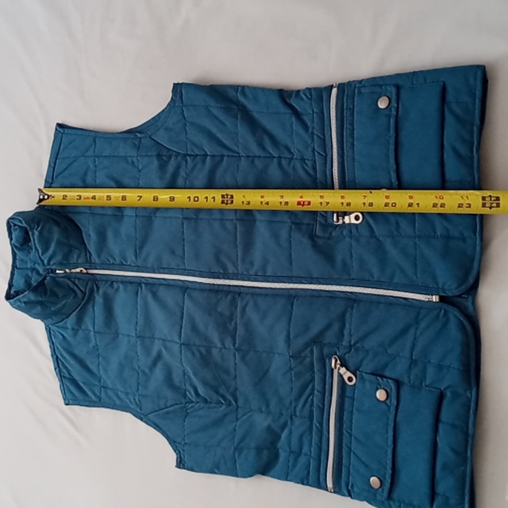 Denver Hayes Lightweight Puffer Vest - Picture 6 of 10
